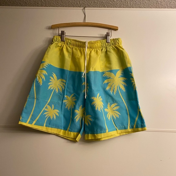 LAST DAY TO BUY!! Hawaii shorts. Last day to buy! - Picture 3 of 3